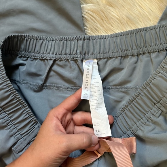 FABLETICS Wander Hike Pant - Picture 6 of 7
